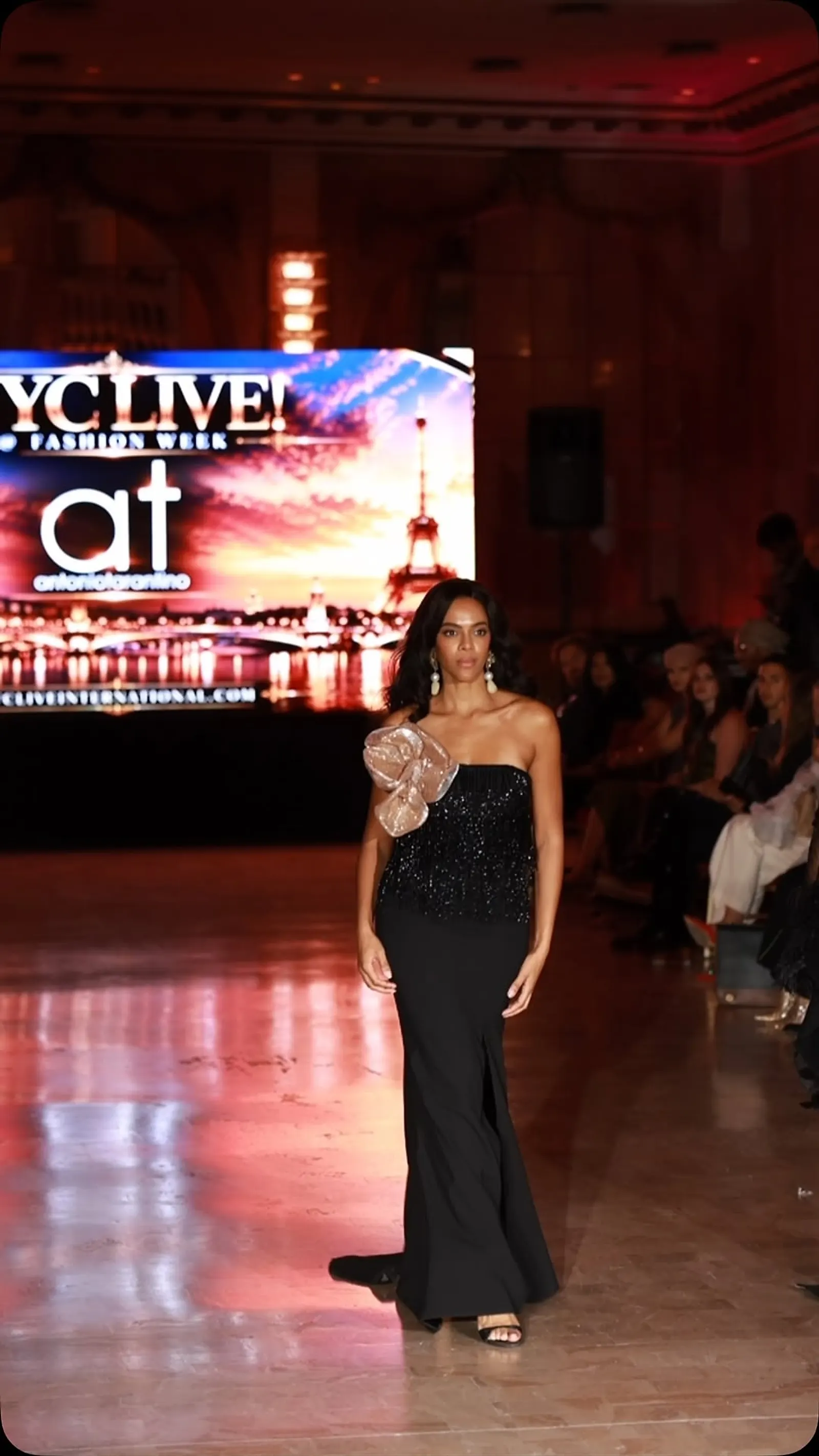 Défilé — Paris Fashion Week